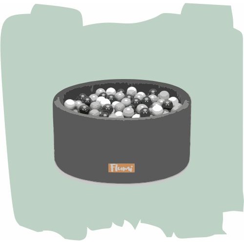 Kamuoliukų baseinai, kamuoliai